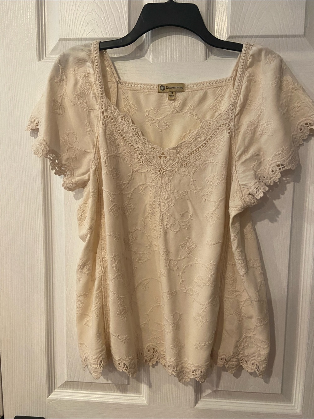 Democracy Cream Embroidered Lace-Trim Scoop Neck Blouse
